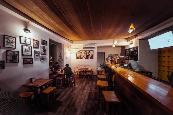 Black Dog Bar 2